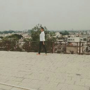 Meet your Posher, Reena